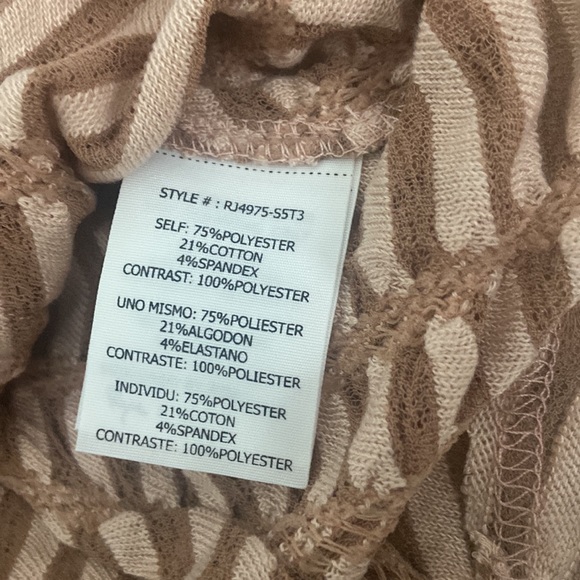 Ryu Chevron Top - Picture 5 of 5